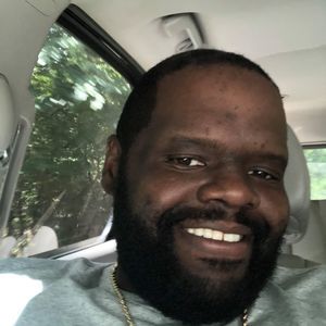 Meet your Posher, Roy